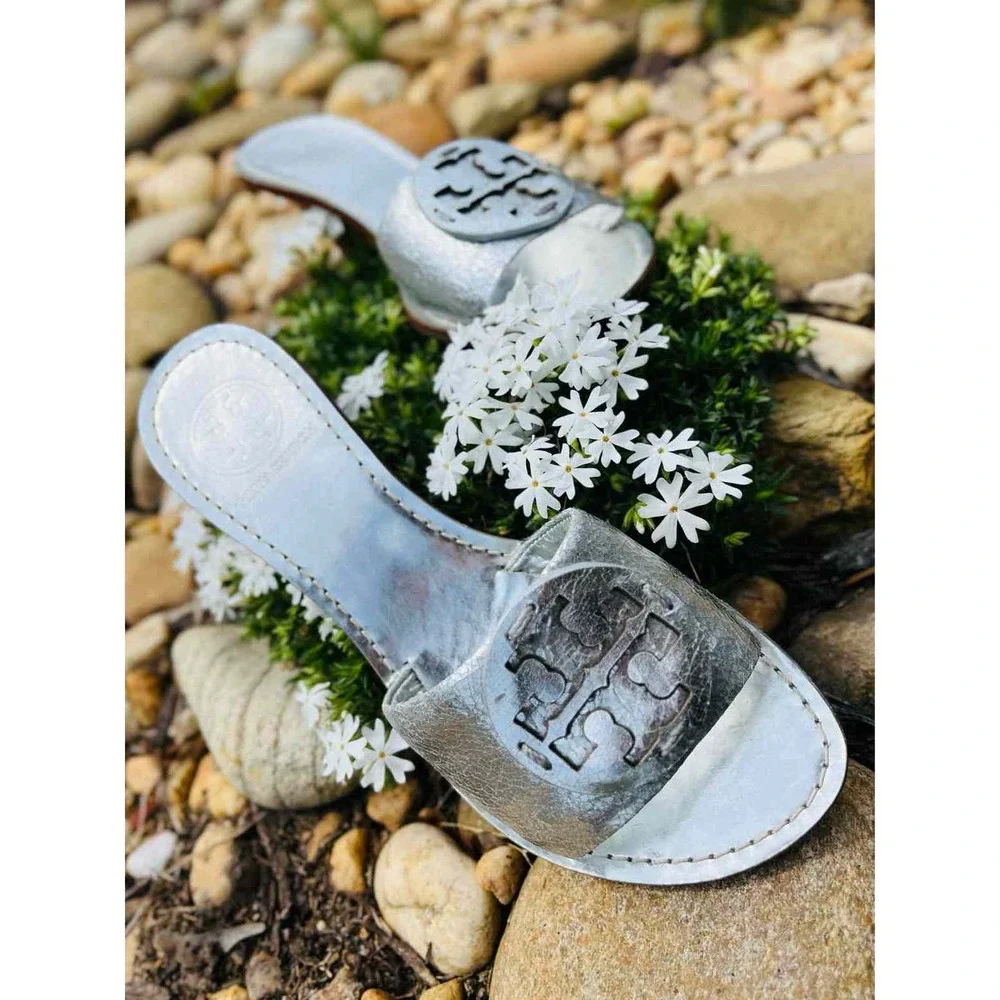 Shoe Size 6 Tory Burch Silver Leather Sandals
